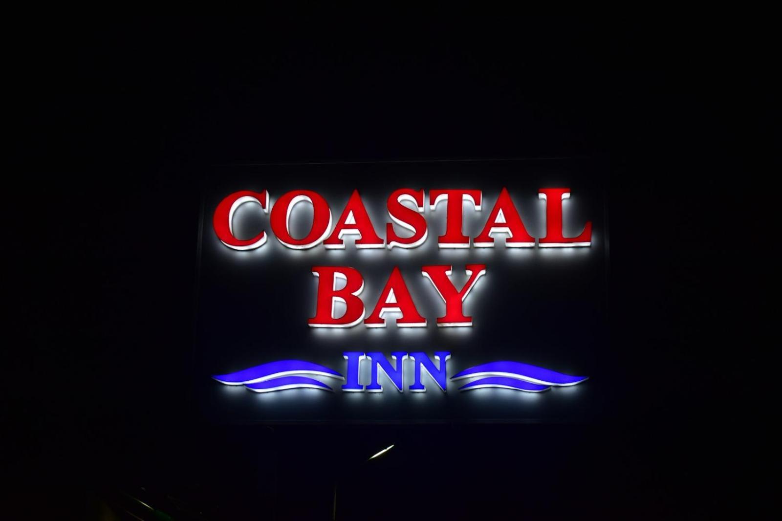 Coastal Bay Inn Алибаг Экстерьер фото